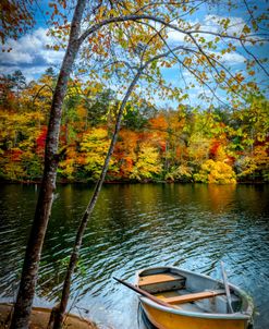 Floating into Autumn Colors at the Lake