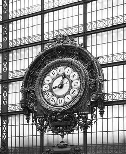 Paris Clock 1BW