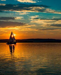 Sailing Boat on Lake 03