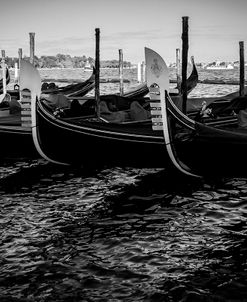 Row of Gondolas 01