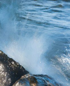 Waves Crashing  Upon Rocks