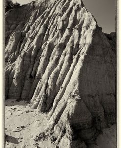 1828 Badlands B&W