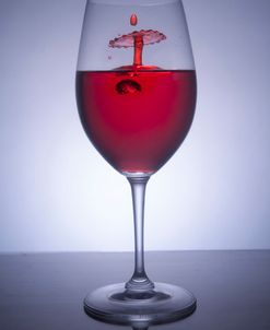 Drop Splash Wine Glass 2