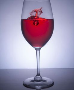 Drop Splash Wine Glass 3