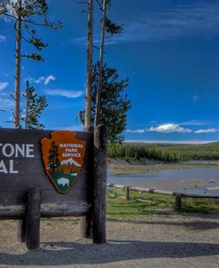 Yellowstone National Park Sign