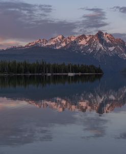 The Mountain On The Lake