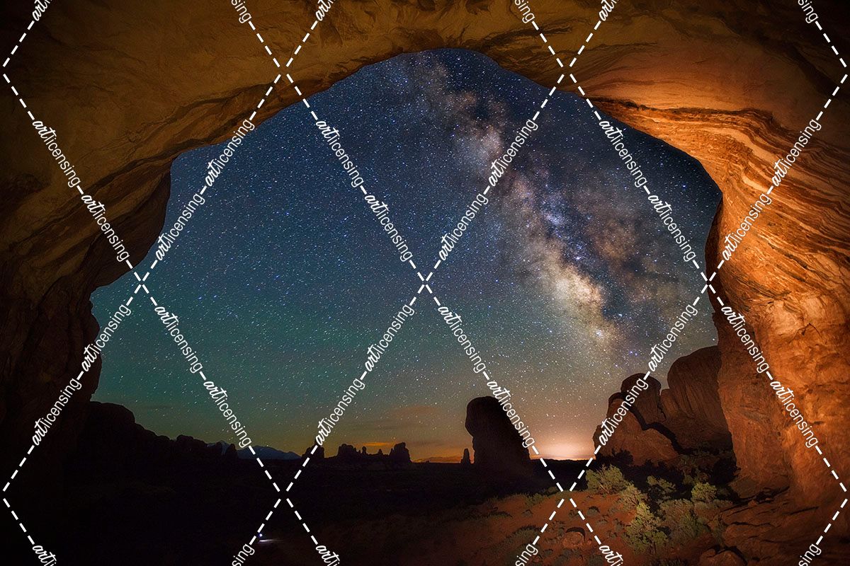 Double Arch Milky Way Views