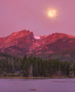 Harvest Moon over Hallett Peak