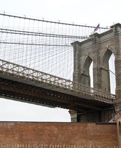 Brooklyn Bridge (brick walls)