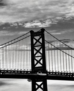 Benjamin Franklin Bridge (b/w)