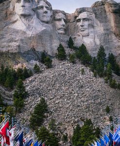 Mt Rushmore Veritical