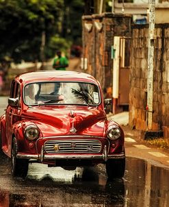 Red Retromobile Morris Minor