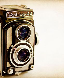 Yashica-44