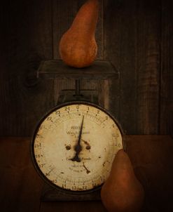 Kitchen Scale with Pears