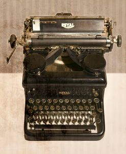 Typewriter 02 Royal