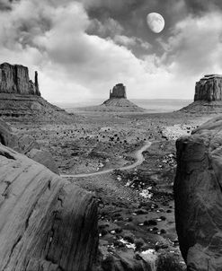 Monument Valley Moonrise, Monument Valley, Arizona ’07