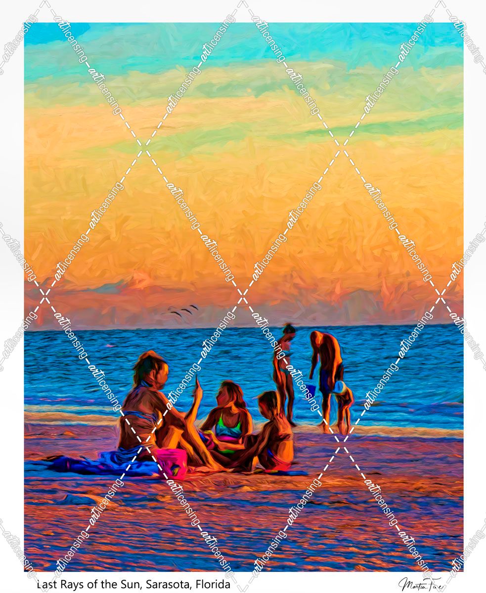 Sunset Family on Beach0048Xcrpd