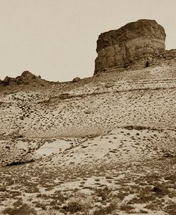 Buttes near Green River City, WY