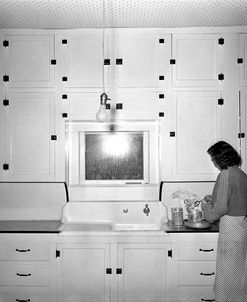 Modern Rural Kitchen 1930’s