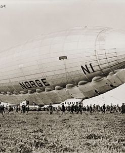 Norge Leaving Hanger