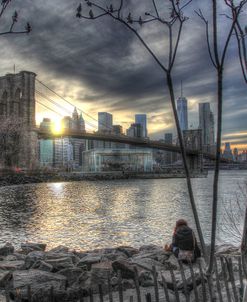 Brooklyn Bridge figure