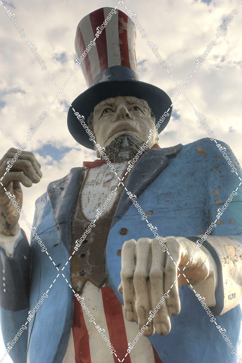 Uncle Sam Statue Vertical