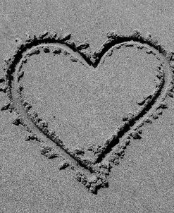 Heart drawn in sand BW