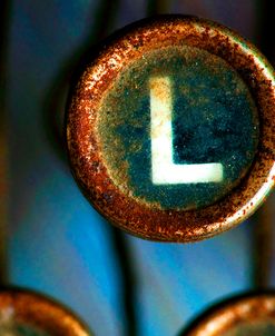 Letter L of Typewriter ‘LOVE’