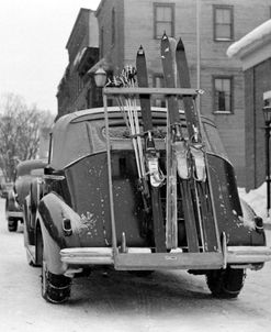 Vintage Skis Car