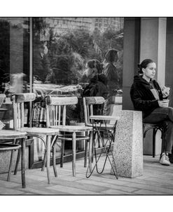 City, Girl, Coffee, Loneliness (Film)